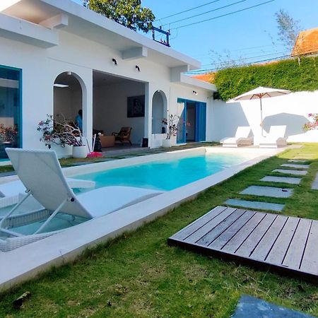 Eldborg Villas Seminyak Exterior photo