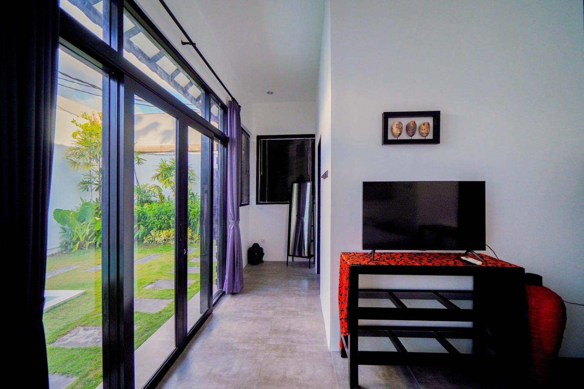 Eldborg Villas Seminyak Exterior photo