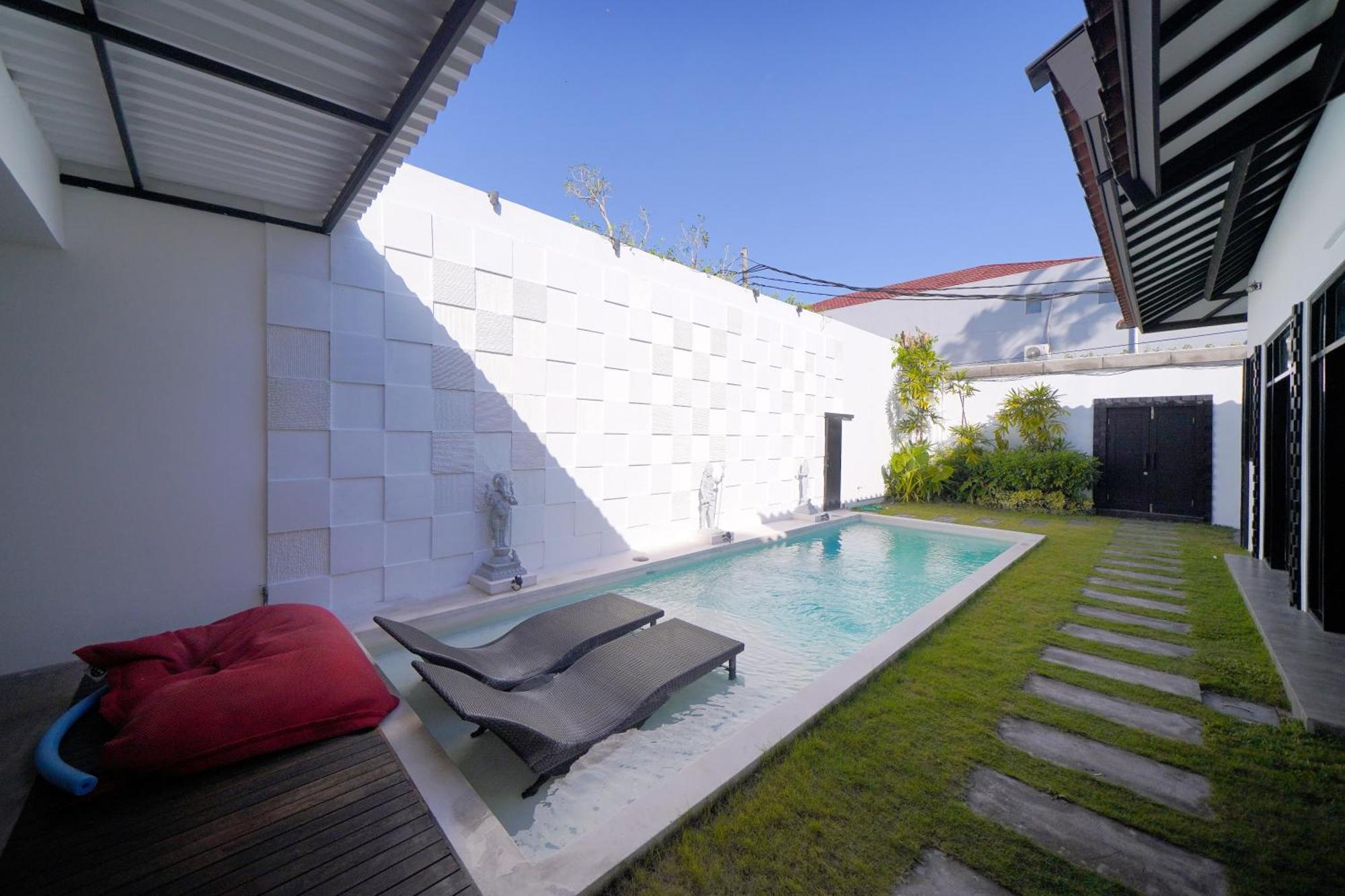 Eldborg Villas Seminyak Exterior photo