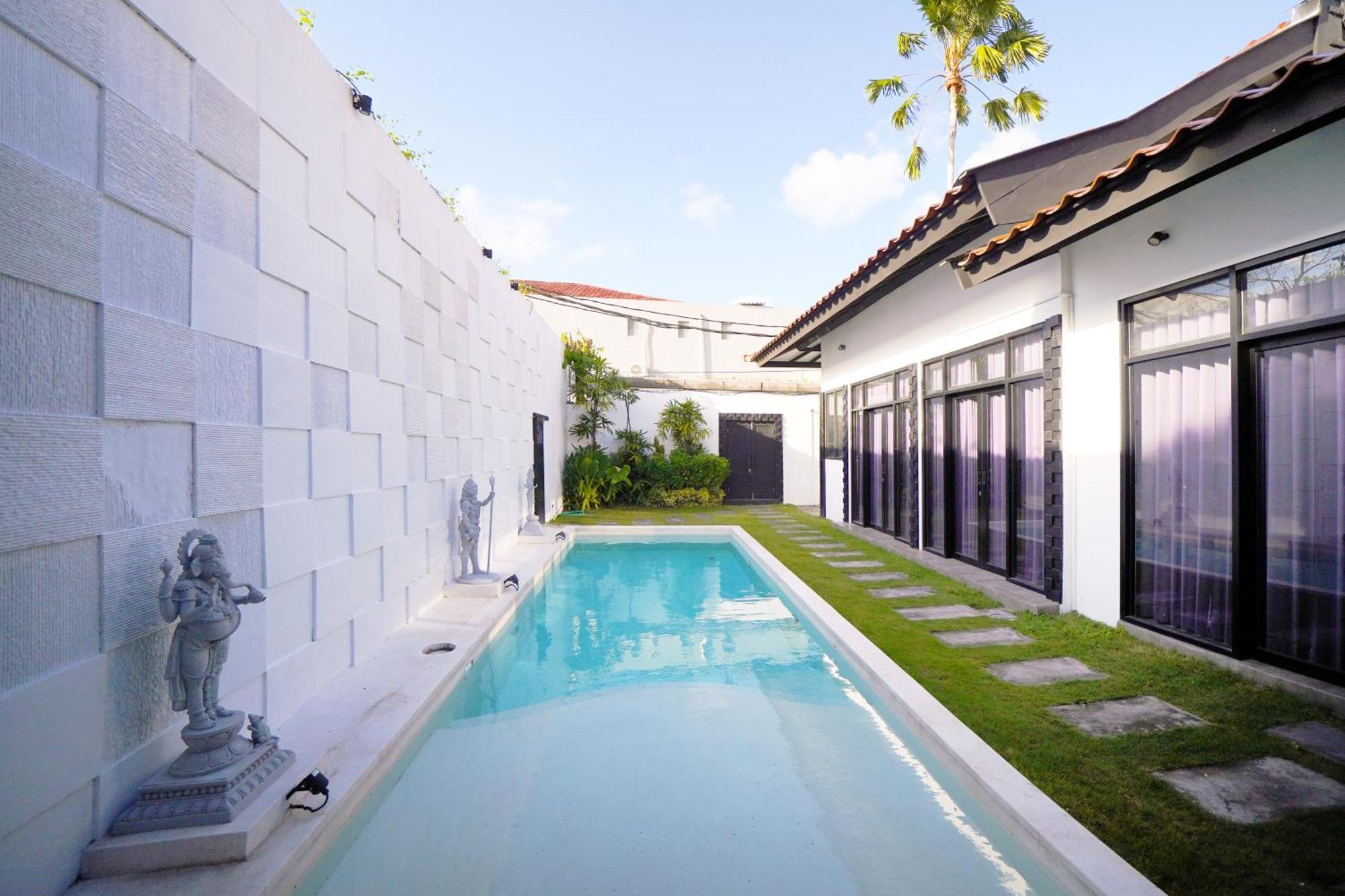 Eldborg Villas Seminyak Exterior photo