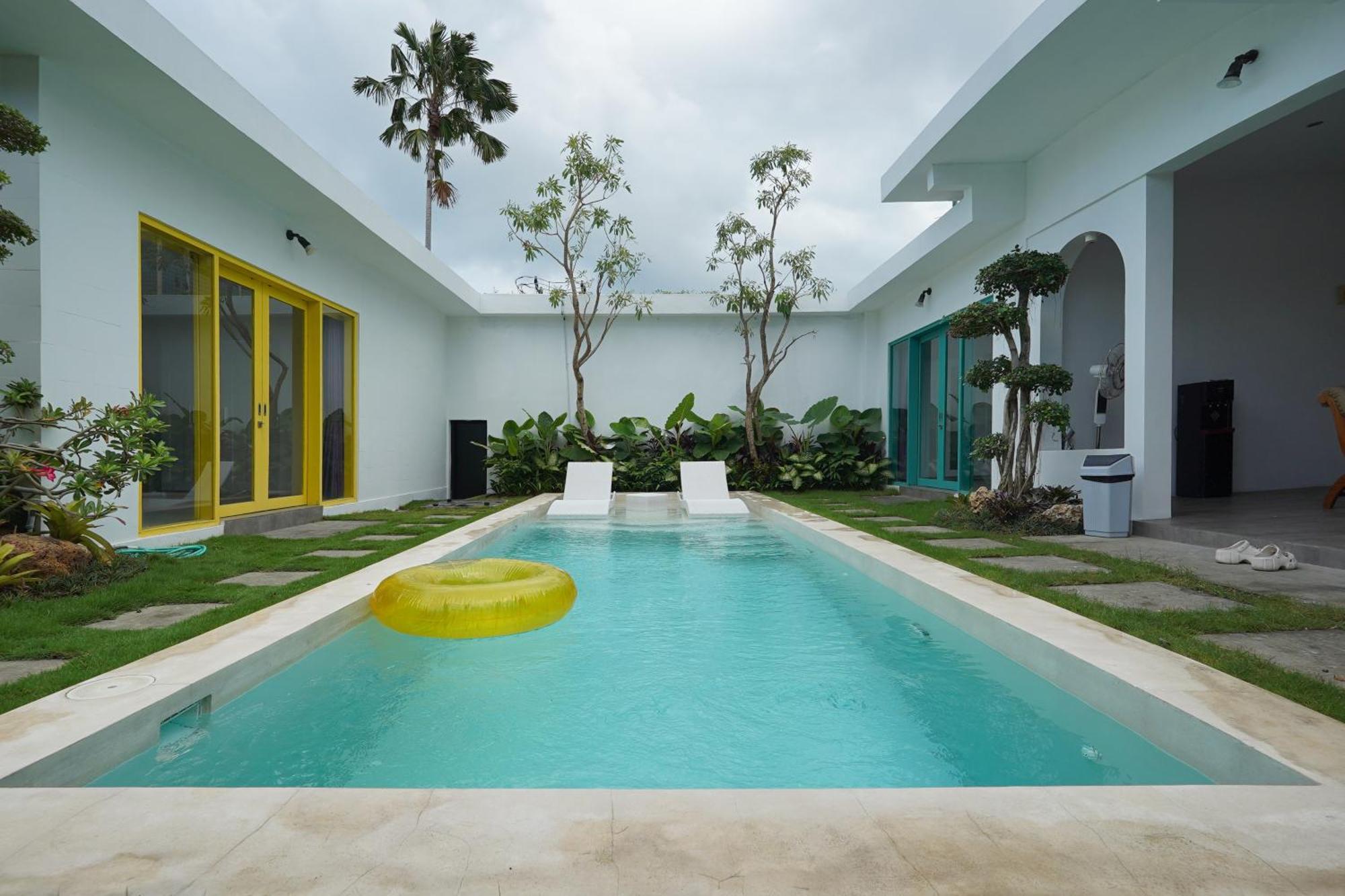 Eldborg Villas Seminyak Exterior photo