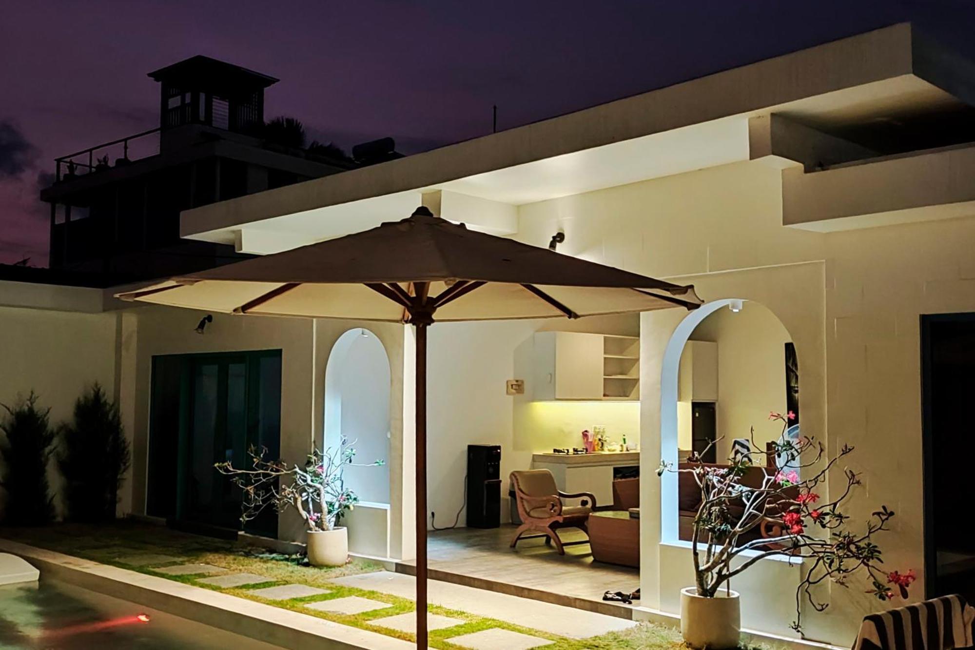 Eldborg Villas Seminyak Exterior photo